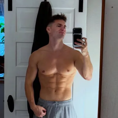 Andrewgoesplaces profile