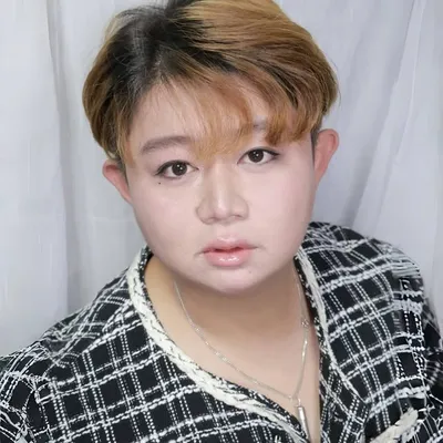 芳豪 profile