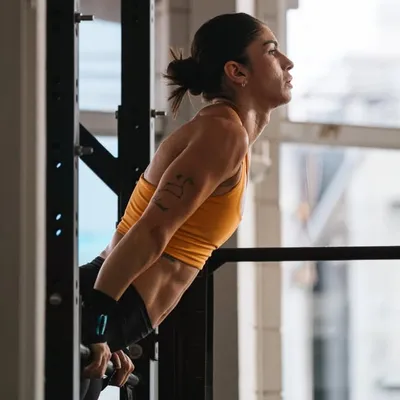 Andreza Demétrio - Crossfit profile
