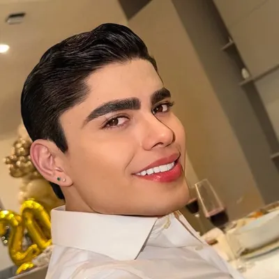 Andres Gonzalez profile