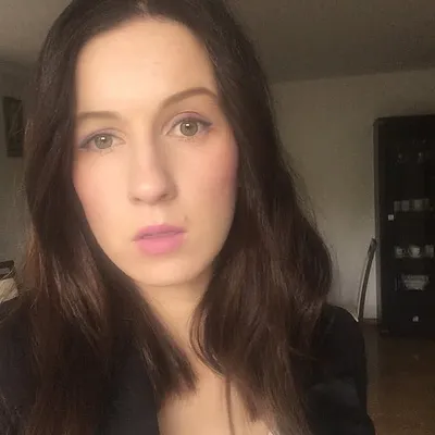 Angelika profile