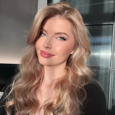 Angelika Martyn PIELĘGNACJA WŁOSÓW, MAKIJAŻ, MODA, PODRÓŻE profile