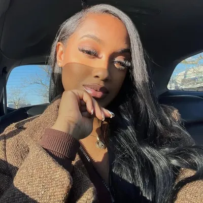 Anelis🦋 profile