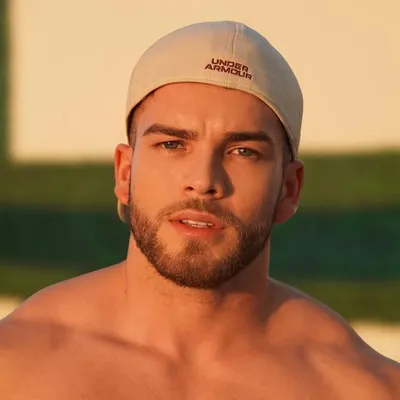 Angel Amaro profile