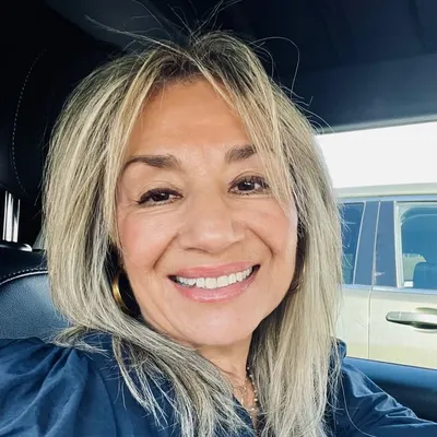 Angela J. Arrieta profile