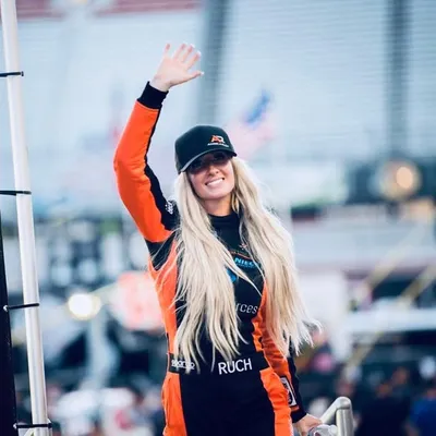 Angela Ruch profile