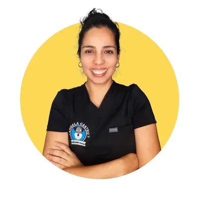 Angela Castro | Grooming Profesional profile
