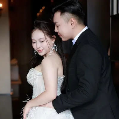 Angela Chin profile