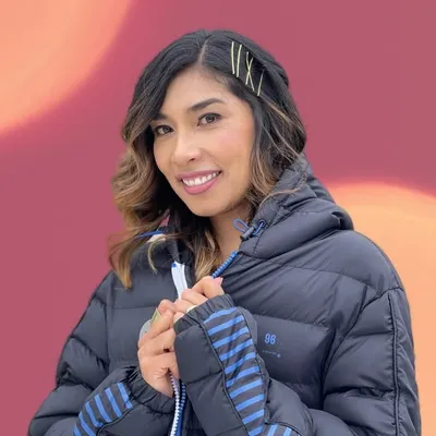 Angela Mar profile
