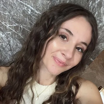 Angela Rose profile