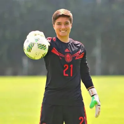 Angeles Martinez profile