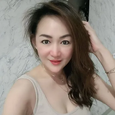 Novita Angelica profile