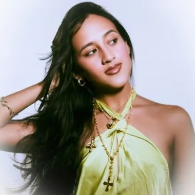 angelina jacob ๐ profile