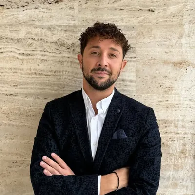 Angelo Stavropoulos profile