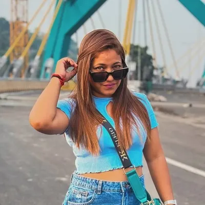 Rashmi Kumar 🪬 profile