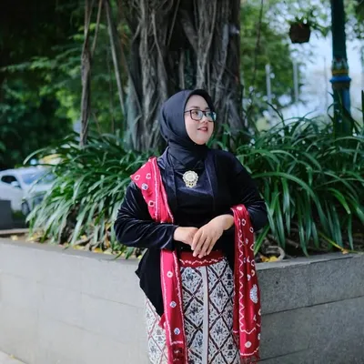 LiLik Anggraini profile