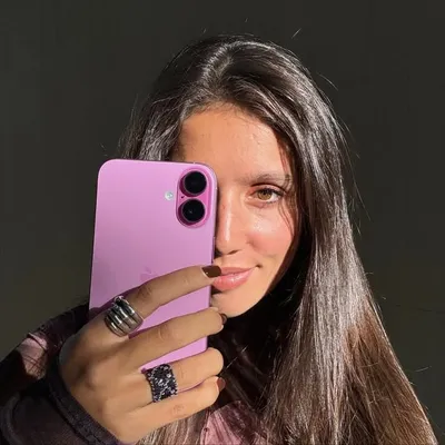 Angelica Siciliani Fendi, Lon/Mi profile