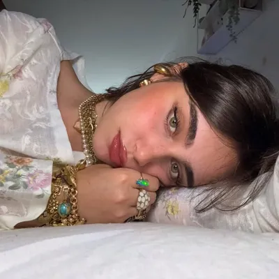 malika🪼 profile