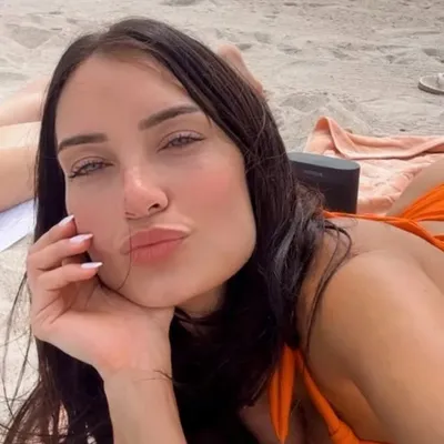 Ania profile