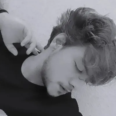 V.D ๐ profile