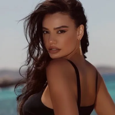 Anisa Mukaj profile