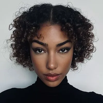 Anisha Boone profile