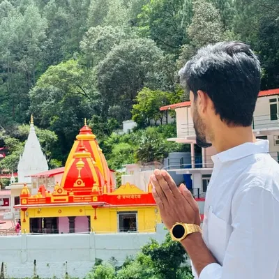 👉Ani Tiwari👈 profile