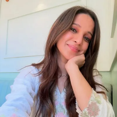 Anjali Pandeyy profile