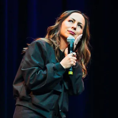 Anjelah Johnson-Reyes profile
