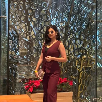 Anjali ๐
