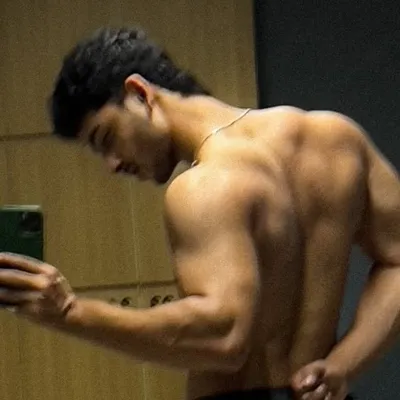 Anmol V Kumar profile
