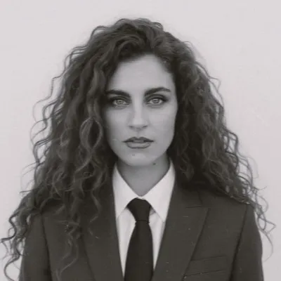 Anna Bulat profile