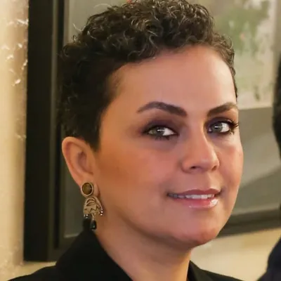 Anna Moshirfar profile