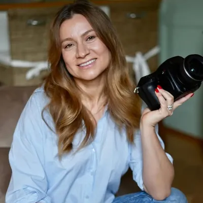 Anna Zesiger profile