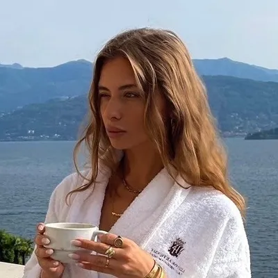 Anna Astrup profile