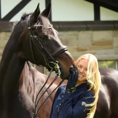 Annabel Frenzen profile