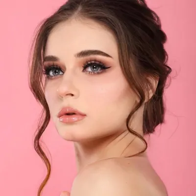 Anna Eltsova profile