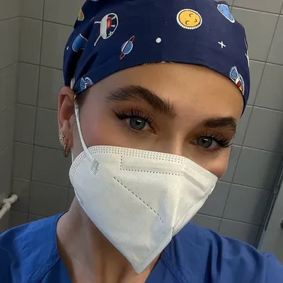 Anna Neubert profile