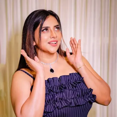 Anna raajan profile