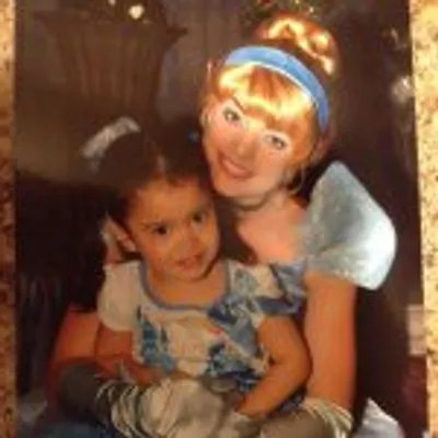 AnneaventuresVlogs profile