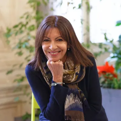 Anne Hidalgo profile