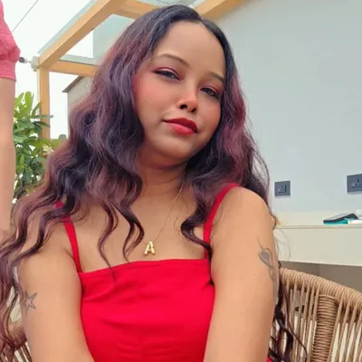 Annemeeo profile