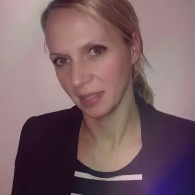 💙Anika💙 MOMLIFE³ profile