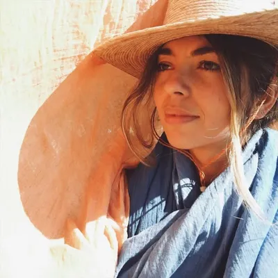 Annia Ezquerro profile