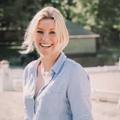 OFFICIAL PAGE • ANNICA HANSEN profile