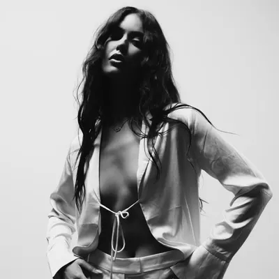 Annie Hart profile