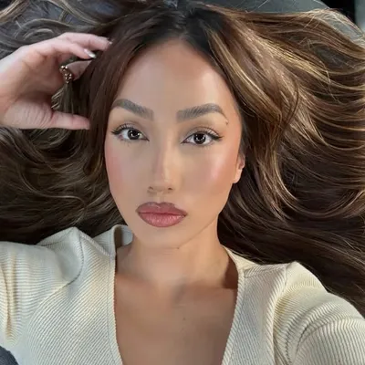 ANNIE DOAN profile