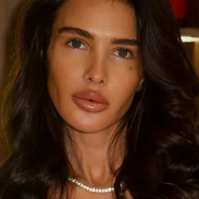 ANNA VOLKOVA profile