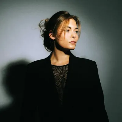 Ann-Sophie Van Triel profile