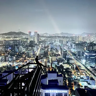 anonymous photographer profile